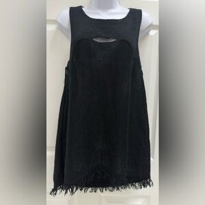 One Grey Day Black Knit Sleeveless Top Size Medium New! retail price $189